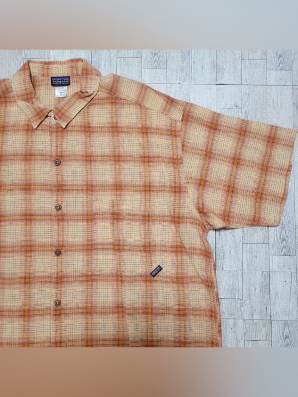 Men's Patagonia 100% Organic Cotton Checkered Button Up Field Shirt Size XL